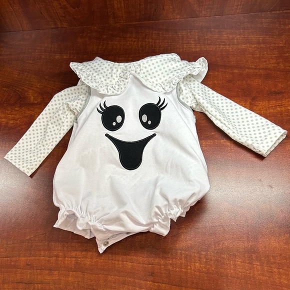 Ghost Onesie | Halloween Onesie with Polka Dot Sleeves NWT Size: 6m BONUS PIECE - Picture 1 of 10